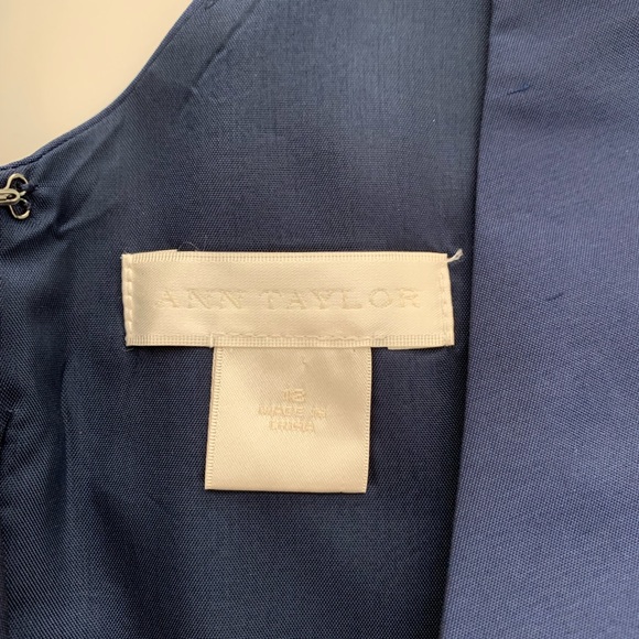 Ann Taylor Sz 12 Silk Dupioni V-Neck Midnight Blue Formal Dress. - Picture 5 of 15